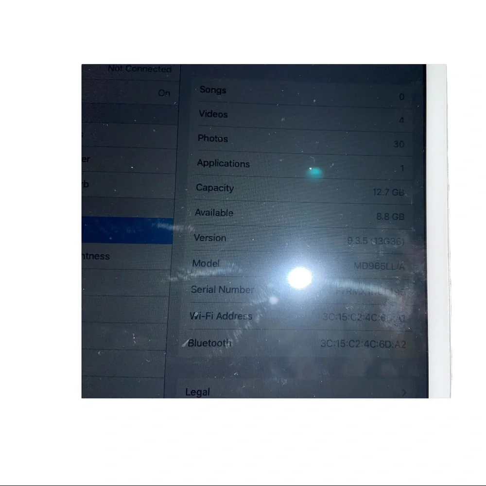 Apple IPad 12GB 1st generation